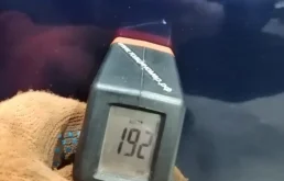 Дверь передняя правая для Volkswagen Passat 2000 года на фотографиях