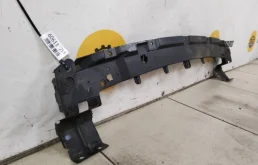 Усилитель переднего бампера для Volvo XC90 2018 года на фотографиях