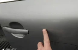 Дверь передняя правая для Volkswagen Passat 2003 года на фотографиях