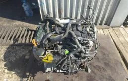 Двигатель без навесного для Volkswagen Tiguan 2016 года на фотографиях