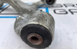 Рычаг передний левый верхний для Mercedes-Benz M class на фотографиях