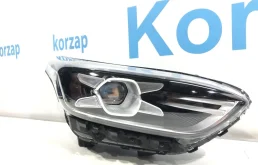 Фара правая для Kia Cerato 2017 года на фотографиях