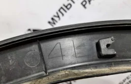 Накладка на крыло передняя левая для Toyota RAV4 2015 года на фотографиях