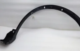 Расширитель арок передний левый для Ford Kuga 2015 года на фотографиях