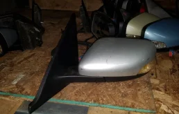 Зеркало боковое левое для Volvo S40 2005 года на фотографиях