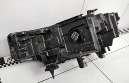 Фара ксенон левая для BMW X7 на фотографиях