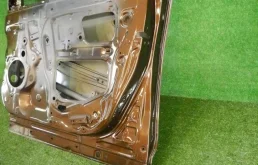 Дверь передняя правая для Toyota RAV4 2014 года на фотографиях