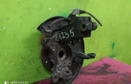 Кулак поворотный правый для Volkswagen Tiguan 2016 года на фотографиях