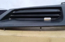 Усилитель переднего бампера для Lexus RX 2008 года на фотографиях