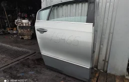 Дверь задняя правая для Volkswagen Passat 2007 года на фотографиях