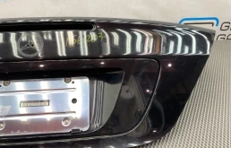 Крышка багажника для Mercedes-Benz C class 2005 года на фотографиях