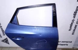 Дверь задняя правая для Hyundai ix35 2012 года на фотографиях