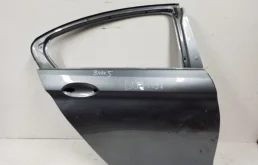 Дверь задняя правая для BMW 5er 2023 года на фотографиях