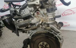 Двигатель для Mazda MPV 2010 года на фотографиях