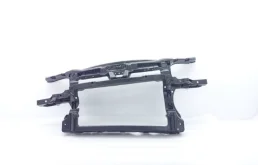 Панель радиатора (телевизор) для Volkswagen Caddy 2008 года на фотографиях