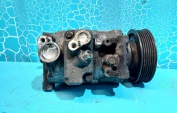 Компрессор кондиционера для Skoda Octavia 2005 года на фотографиях