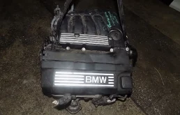 Двигатель для BMW 3er 2008 года на фотографиях