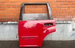 Дверь задняя левая для Nissan X-Trail 2005 года на фотографиях
