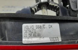 Фонарь правый для Volvo S60 2012 года на фотографиях