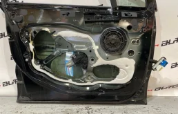 Дверь передняя левая для Citroen C4 2014 года на фотографиях