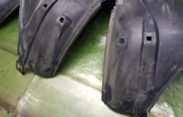 Крыло правое для Mercedes-Benz S class 2001 года на фотографиях