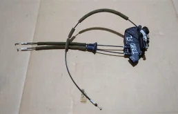 Замок передней левой двери для Nissan X-Trail 2014 года на фотографиях