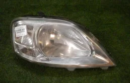 Фара ксенон левая для Renault Logan 2008 года на фотографиях