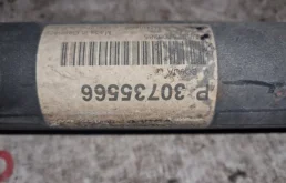 Карданный вал передний для Volvo XC70 2010 года на фотографиях