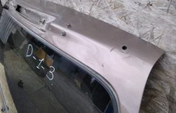 Крышка багажника для Toyota Land Cruiser 2004 года на фотографиях