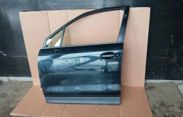 Дверь передняя левая для Subaru Forester 2016 года на фотографиях