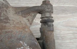 Суппорт передний правый для Skoda Octavia 2013 года на фотографиях