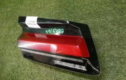 Фонарь внешний левый для BMW 5er 2016 года на фотографиях