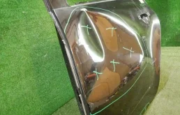 Дверь задняя левая для Renault Duster 2017 года на фотографиях