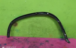 Расширитель арок задний левый для Volkswagen Tiguan 2011 года на фотографиях