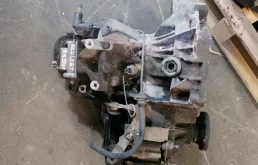 АКПП для Skoda Octavia 1997 года на фотографиях
