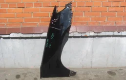 Крылья для Subaru Forester 2004 года на фотографиях