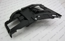 Кронштейн заднего бампера правый для BMW X3 2012 года на фотографиях