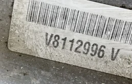 Подрамник двигателя для Porsche Panamera 2016 года на фотографиях