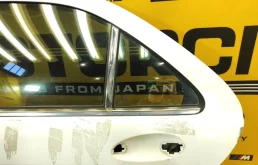 Дверь задняя левая для Mercedes-Benz S class 2000 года на фотографиях