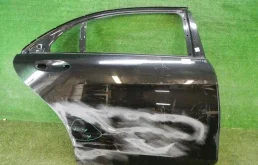 Дверь задняя правая для Mercedes-Benz S class 2014 года на фотографиях