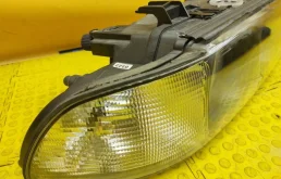 Фары для BMW 5er 2003 года на фотографиях