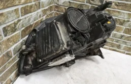 Фара правая для Mercedes-Benz GLK class 2008 года на фотографиях