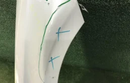 Крылья для Mercedes-Benz S class 2018 года на фотографиях