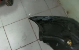 Бампер для Volkswagen Polo 2008 года на фотографиях