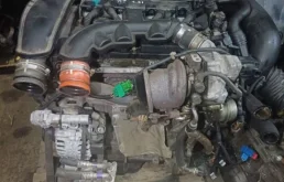 Двигатель без навесного для Peugeot 408 2010-2017