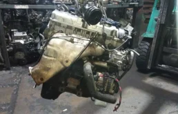 Двигатель без навесного для Mitsubishi Galant 2012 года на фотографиях