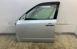 Дверь передняя левая для Subaru Forester 2012 года на фотографиях