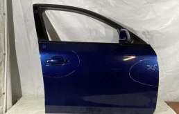 Дверь передняя левая для Audi A4 2011 года на фотографиях