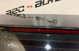 Дверь багажника для Volkswagen Passat 2010 года на фотографиях