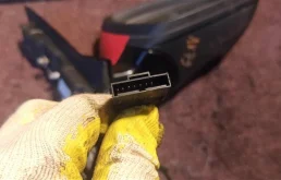 Зеркало боковое правое для Opel Astra 2015 года на фотографиях